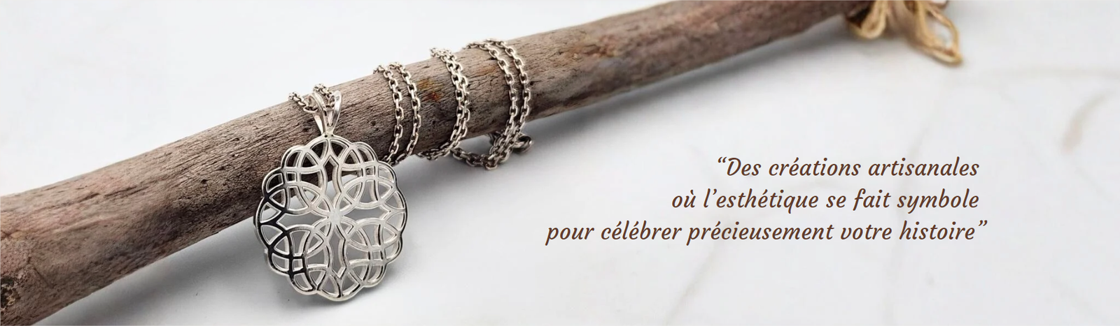 Des créations artisanales où l’esthétique se fait symbole pour célébrer précieusement votre histoire